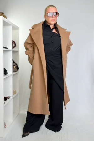 Kaput plus-size SARA kamel