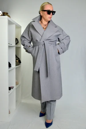 Kaput plus-size SARA siva