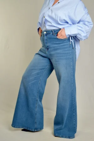 Pantalone plus-size svetli jeans zvono