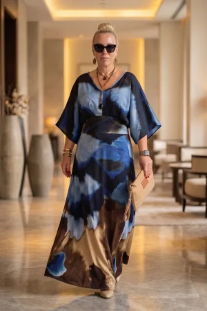 Haljina plus-size, dezen print, lepršava.