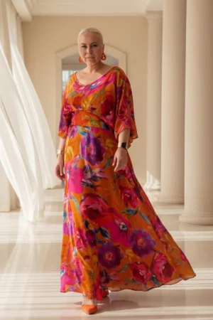 Haljina plus-size, narandžasta, dezen print, lepršava.