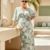 Haljina plus-size, zeleni dezen print, lepršava.